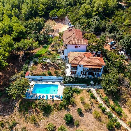 Studios Avra Agios Georgios  Extérieur photo