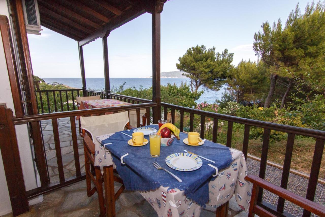 Studios Avra Agios Georgios  Extérieur photo