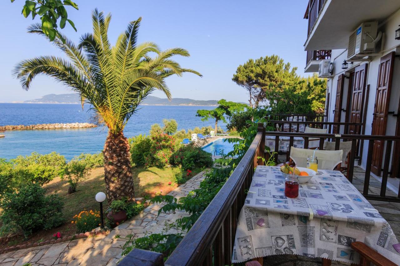 Studios Avra Agios Georgios  Extérieur photo